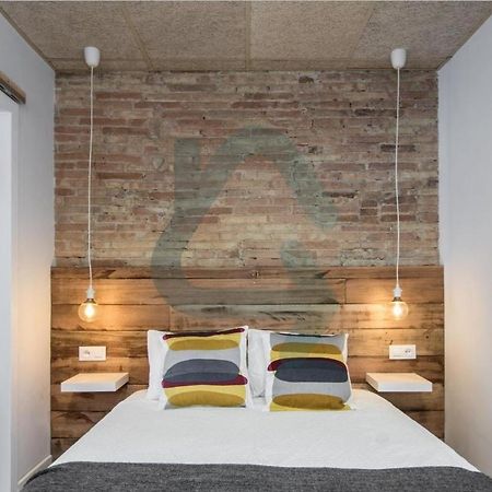 Cozy Apartment In Sants Barcelona Eksteriør billede